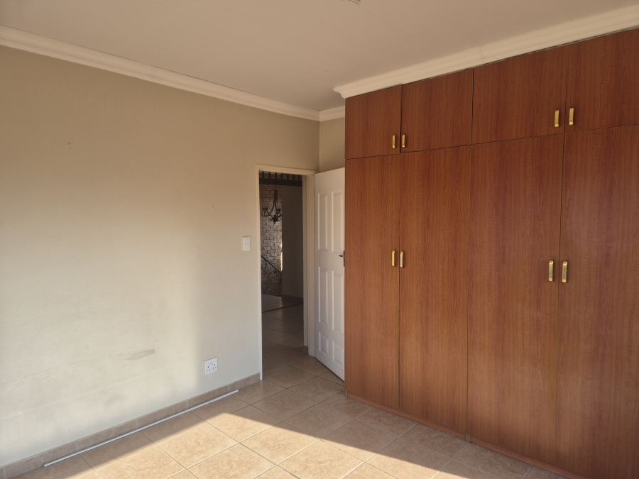 2 Bedroom Property for Sale in Flamwood North West